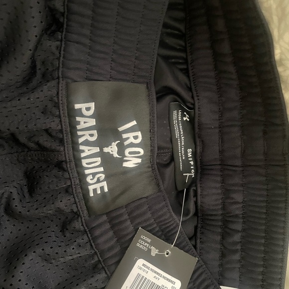 Under Armour Project Rock Iron Paradise Shorts Black Men's Sz  1361618-001 New - Picture 4 of 8